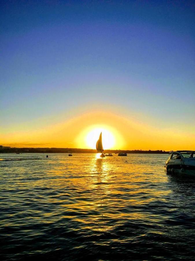 Lake Side Reformado Lago Paranoa Brasilia Df المظهر الخارجي الصورة